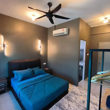 Homestay Naufal Bandar Sri Sendayan Ground Floor Seremban Exterior photo
